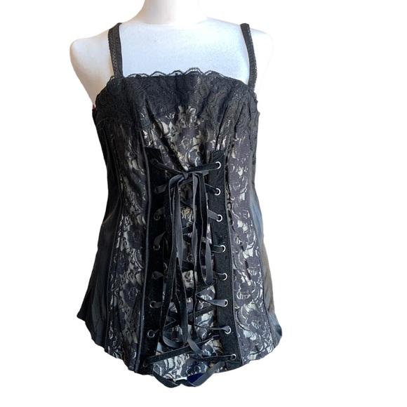 Tripp nyc Tops - Tripp NYC black lace corset top XL